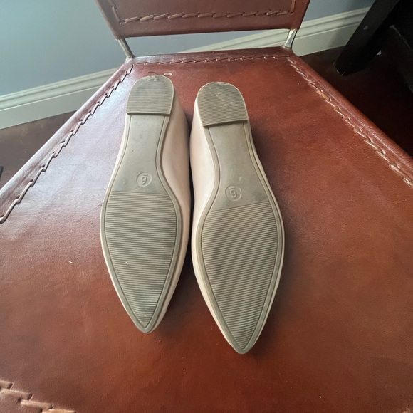 A New Day Soft Faux Leather Pointed toe Flats - Picture 2 of 3